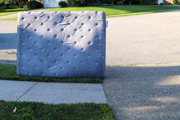 Mattress Removal Service in Tarpon Springs